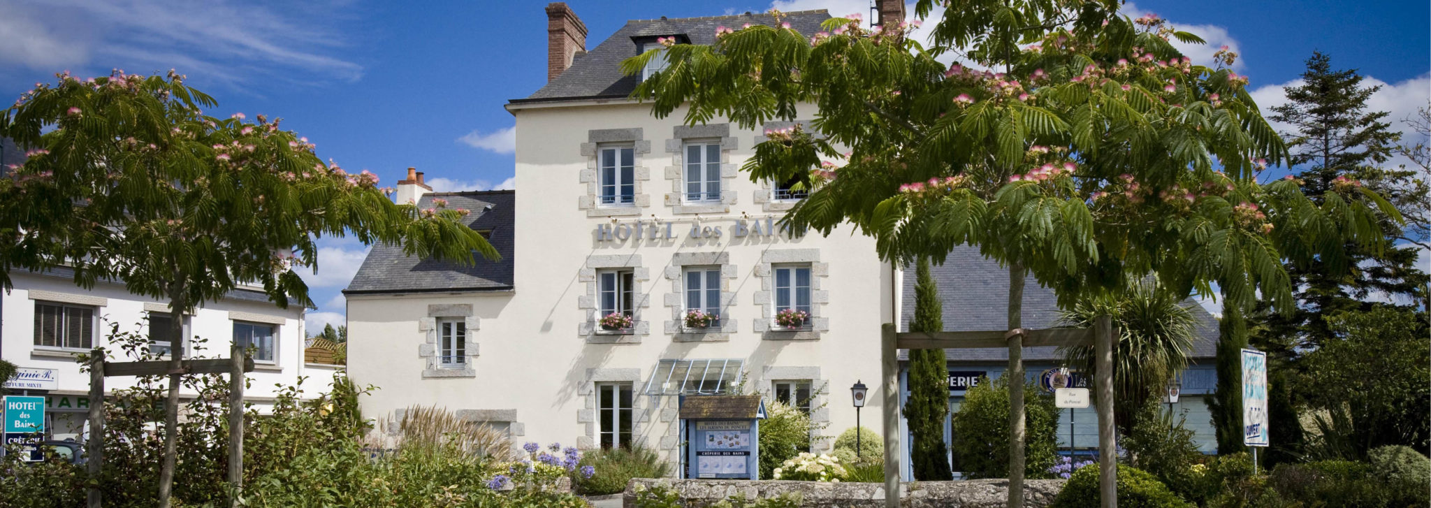 Réouverture le 19 mars 2020